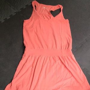 Women sleeveless dress